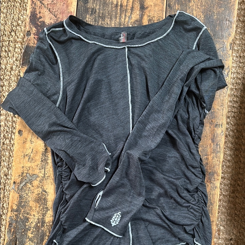 FP Movement by Free People Gray Ruched Long Sleeve